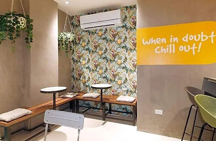 Sans At One Jd Place Makati By Reddoorz Hotel 3*