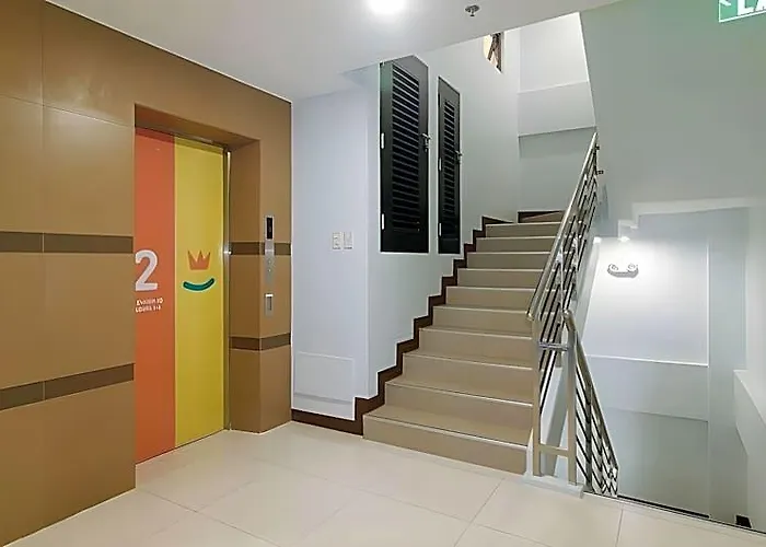 Sans At One Jd Place Makati By Reddoorz